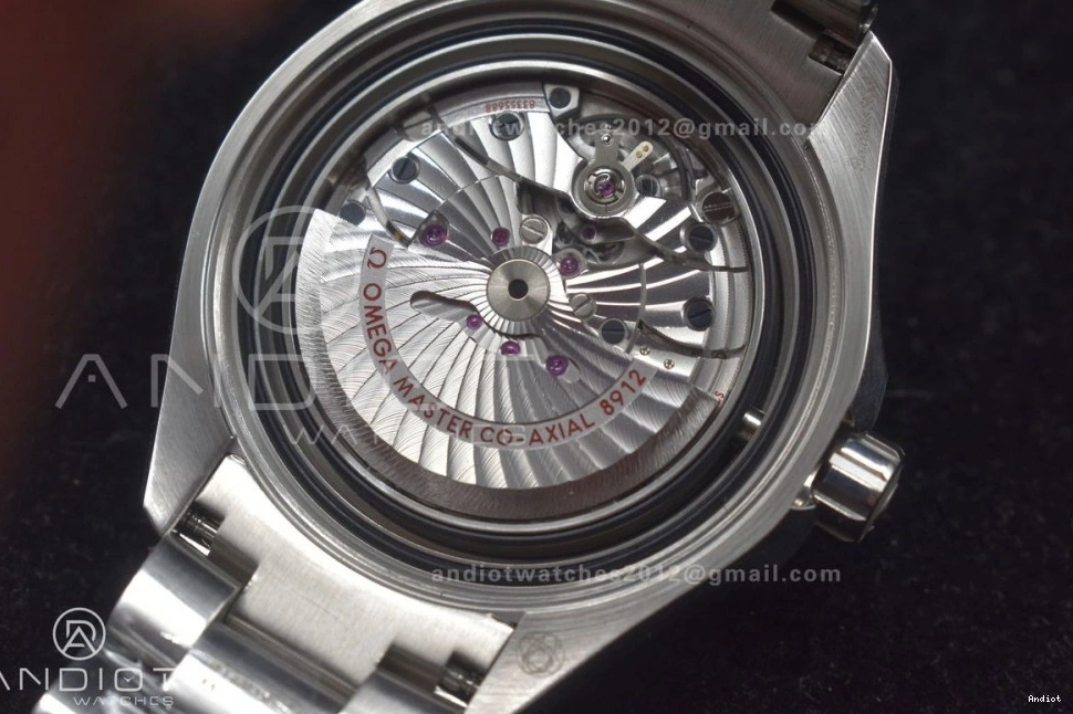 on Edition 1:1 Ultra Blue Seamaster A8912 SS Dial Best Deep SBF SS Deep Bracelet 6000M Super Clone 1228